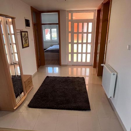 Apartman Magnolia Petrovina Turopoljska Exterior foto