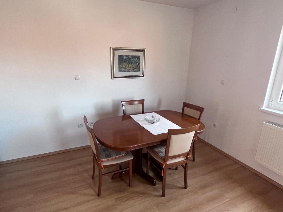 Apartman Magnolia Petrovina Turopoljska Exterior foto